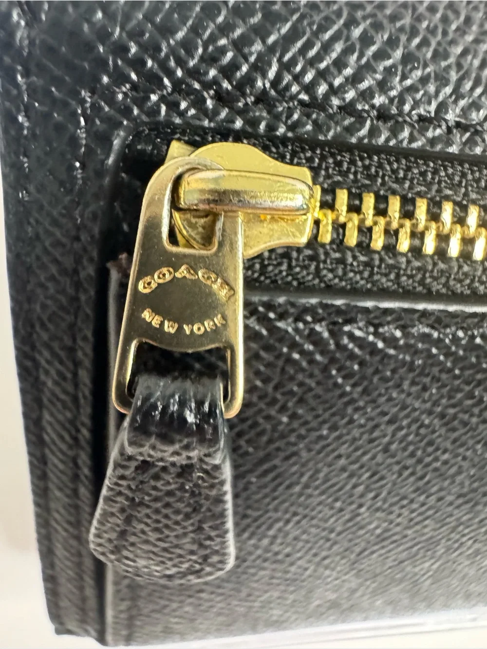 #423 Coach Wyn Crossgrain Leather Trifold Compact Wallet